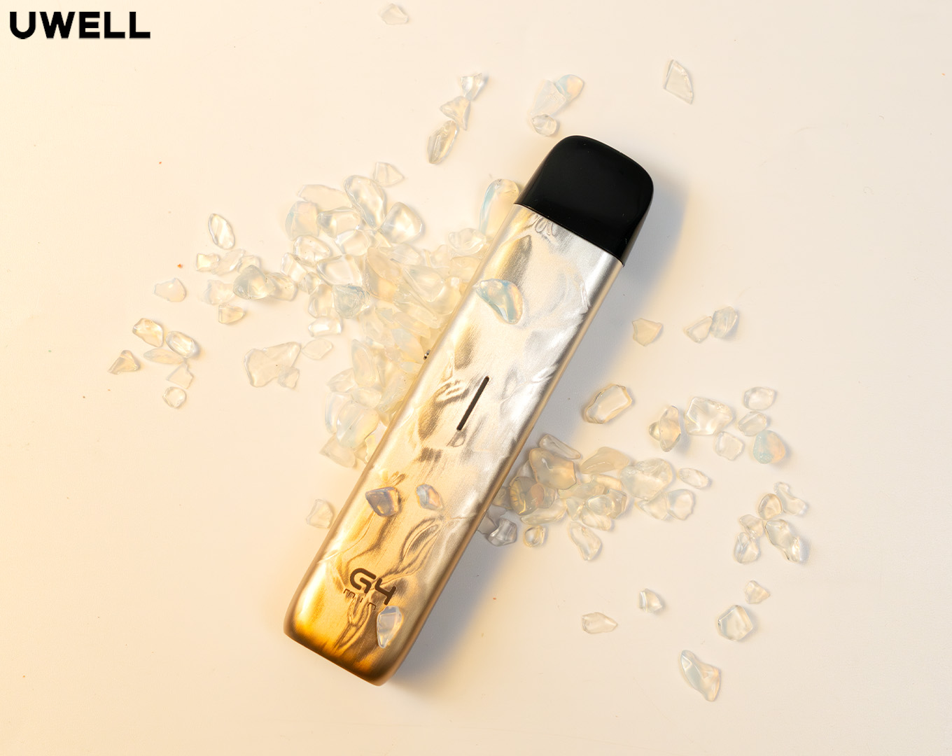 Uwell Caliburn G4 Mini – Lifestyle-Aufnahme 2